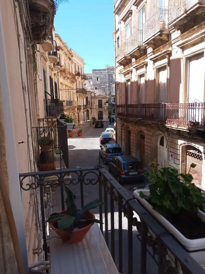 Hébergement de vacances Ortigia Spartan House 1 Syracuse